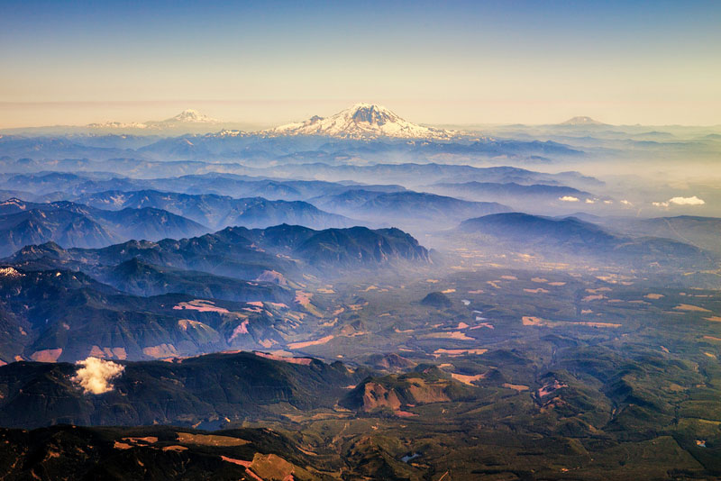 mount rainier from an airplane